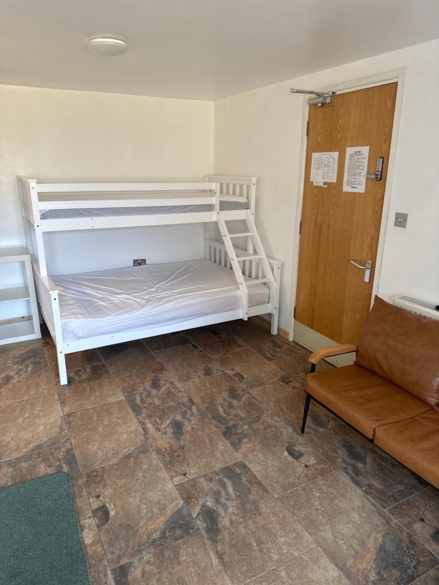 Hotel Barrs Court Beds Warmley Zewnętrze zdjęcie